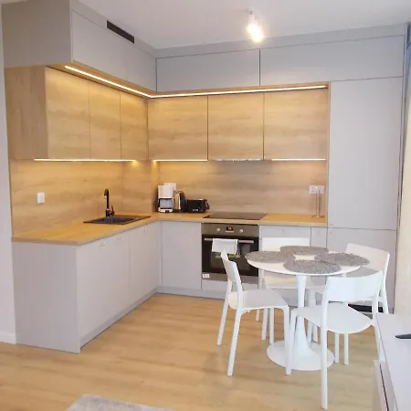Kwartal Rozy Wiatrow Apartament 21 *