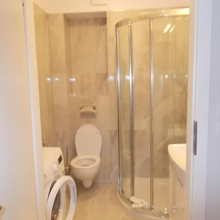 Kwartal Rozy Wiatrow Apartament 21 *